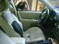 Parker Locksmith Store Kansas City, MO 816-227-1012 - locked-keys-in-car